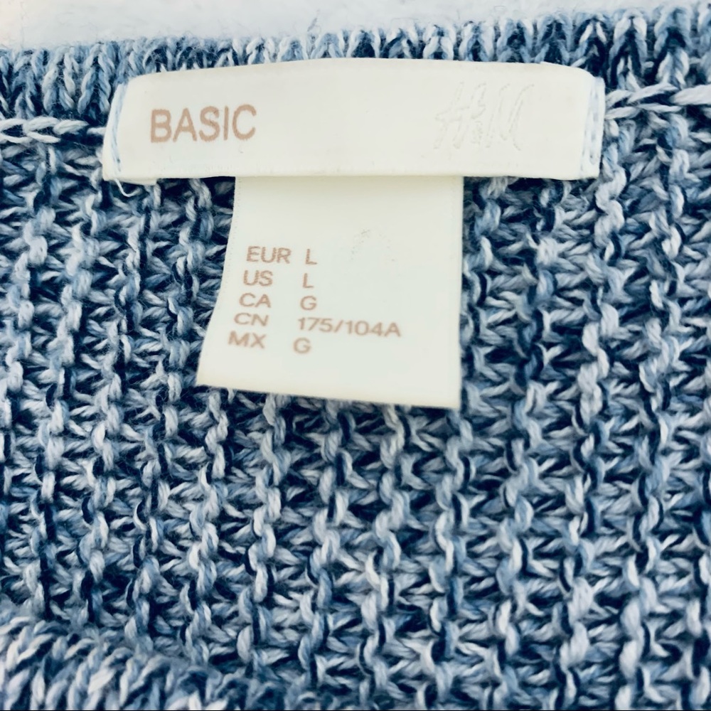 H & M Basic Women’s Oversized Marled Knit Blue Sweater - Picture 3 of 11